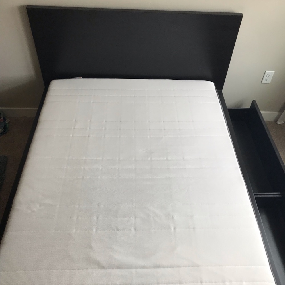 Black Bed Frame w/ Storage Drawers & Mattress—FULL